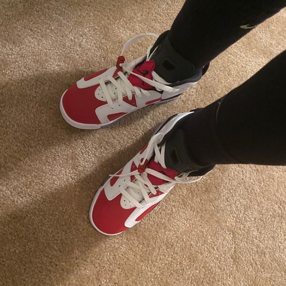 Jordan Carmine 6’s Big Boy size 7 - Picture 8 of 10